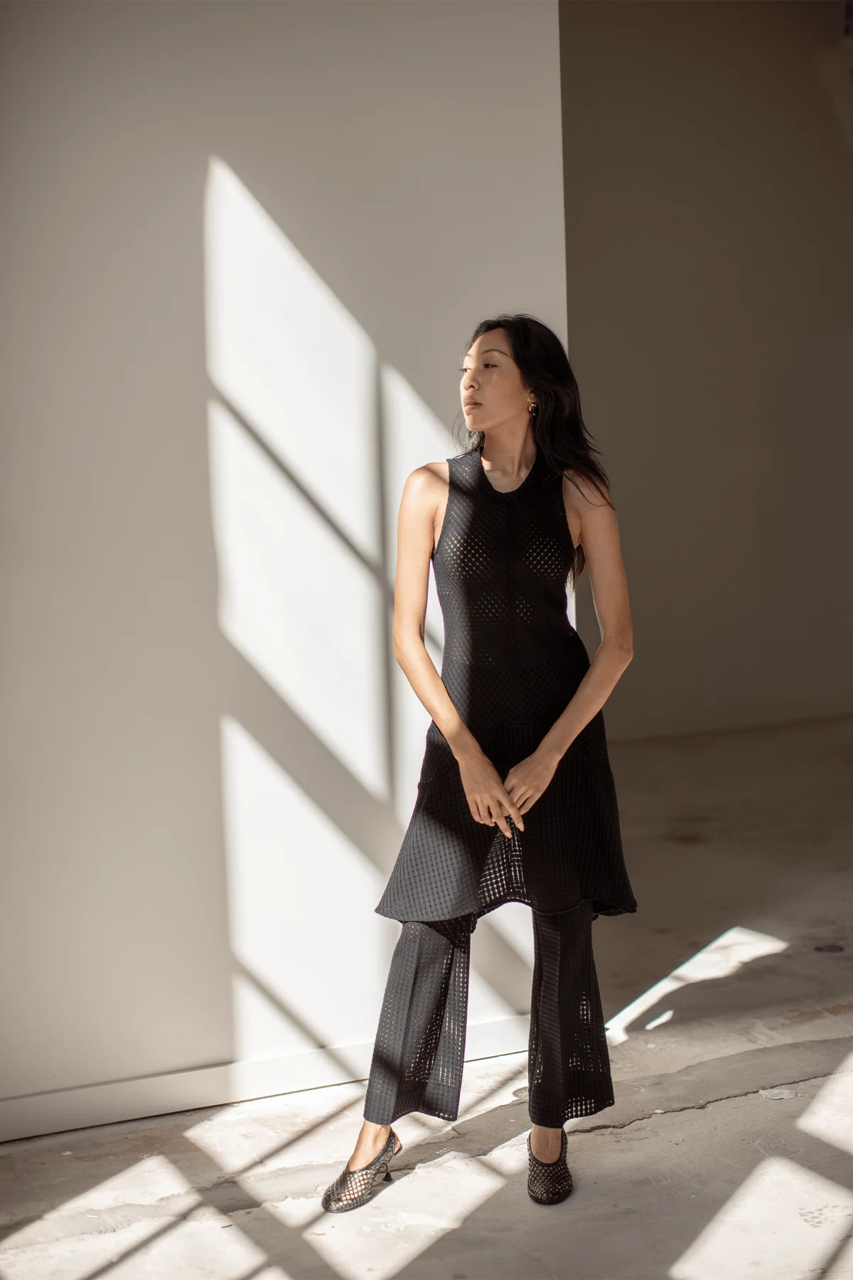 Credo Check Cropped Trouser in Black - Image 5