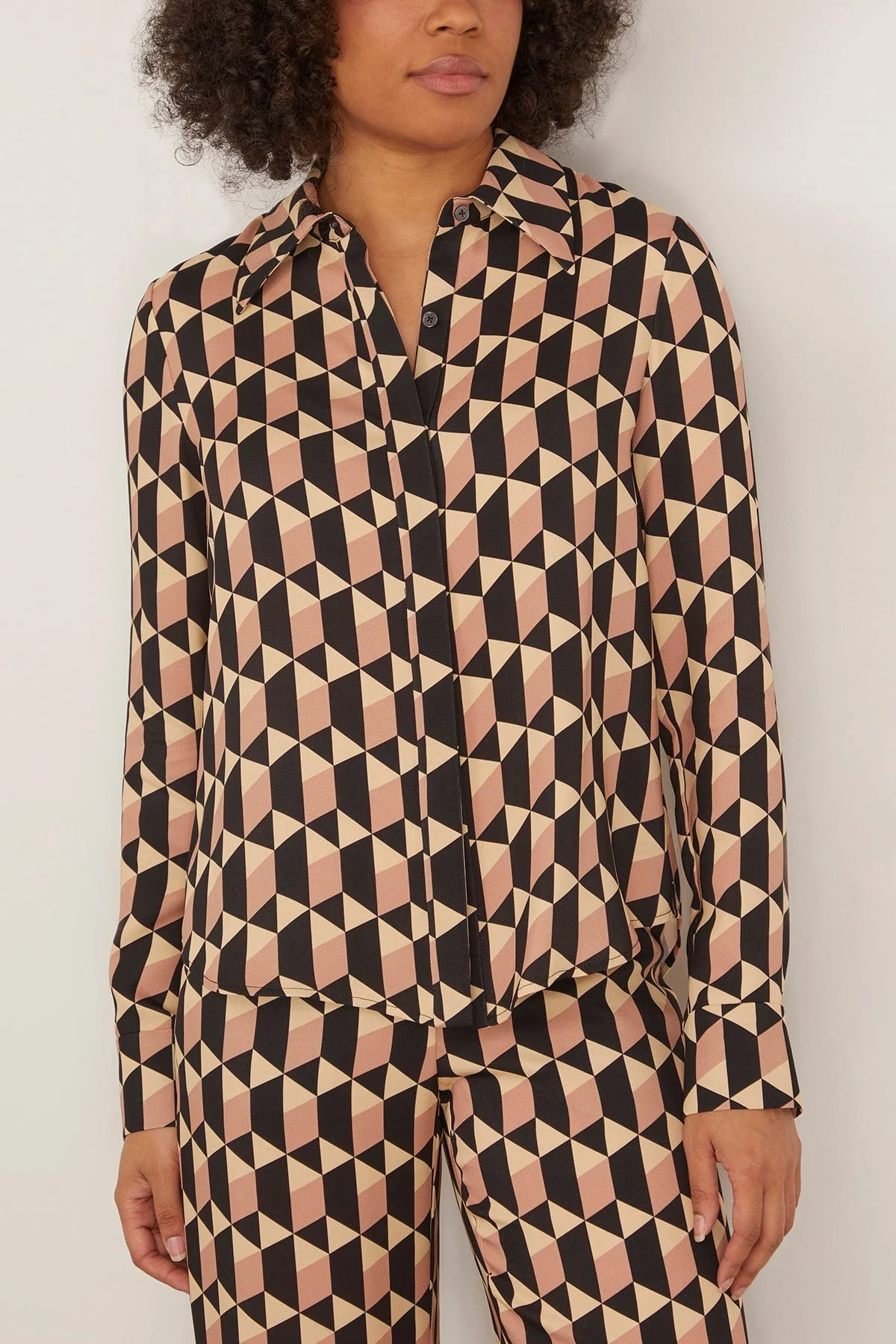 Cullen Top in Beige/Black - Image 3