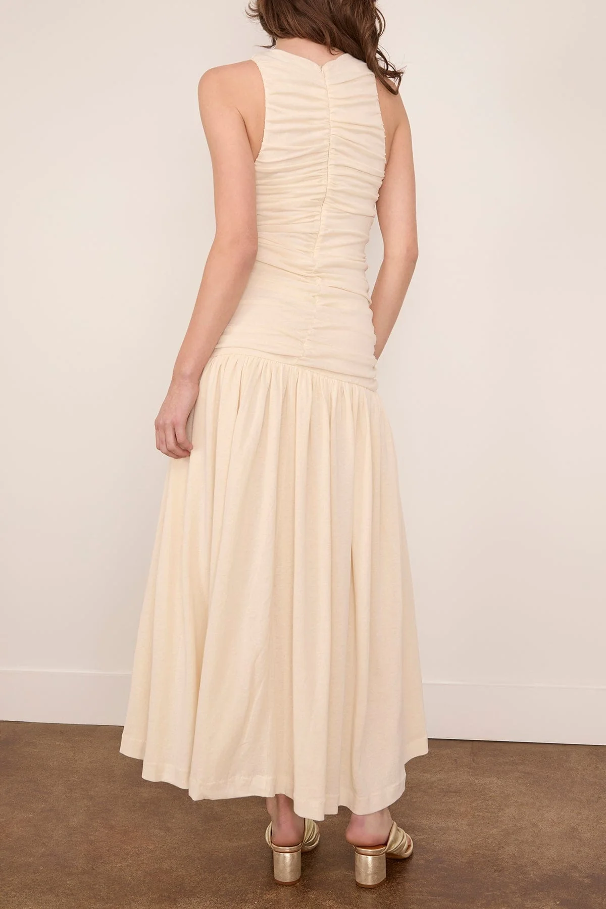 Evidente Shoulder Dress in Off White - Image 4