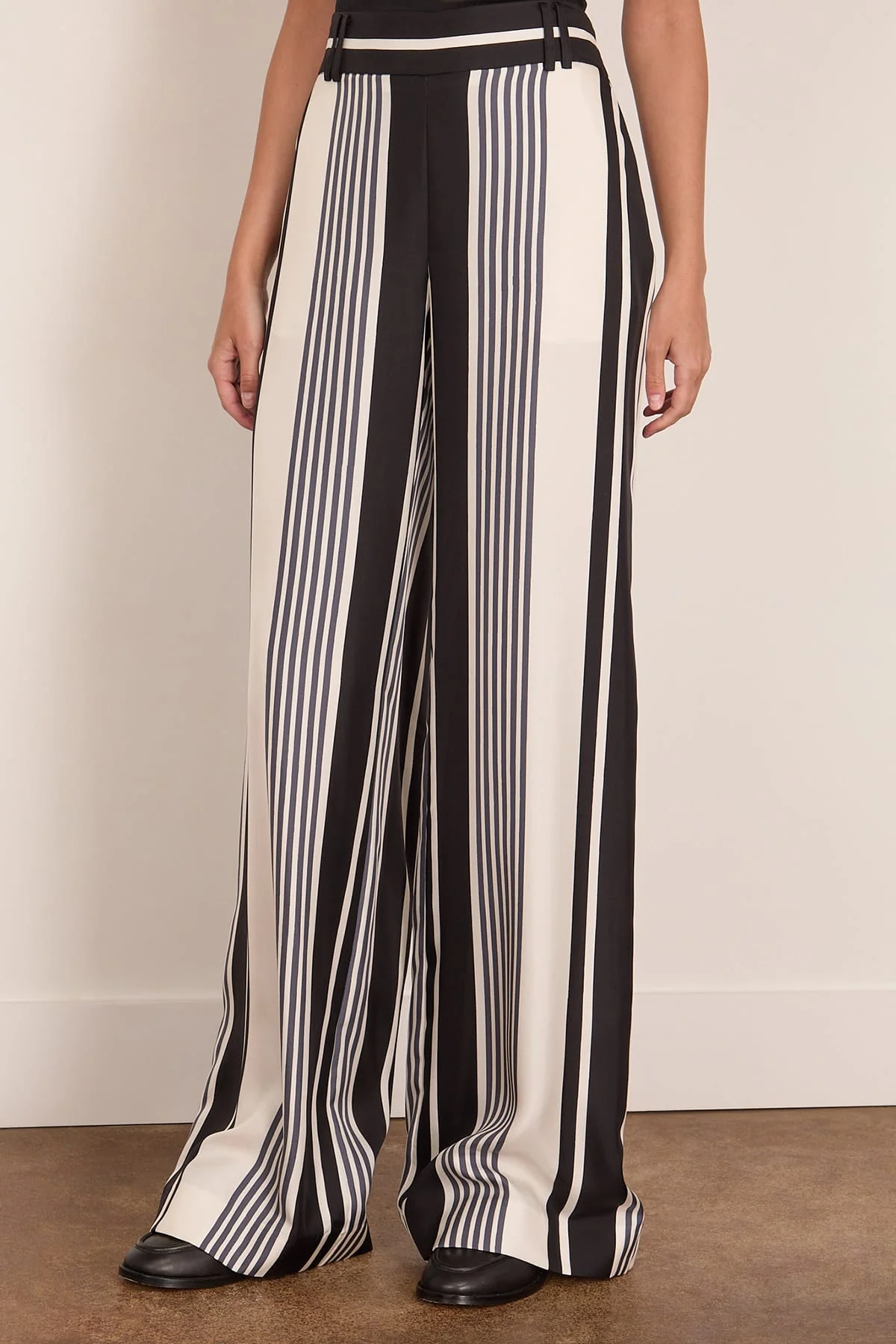 Maryam Pant in Ivory/Black - Image 3