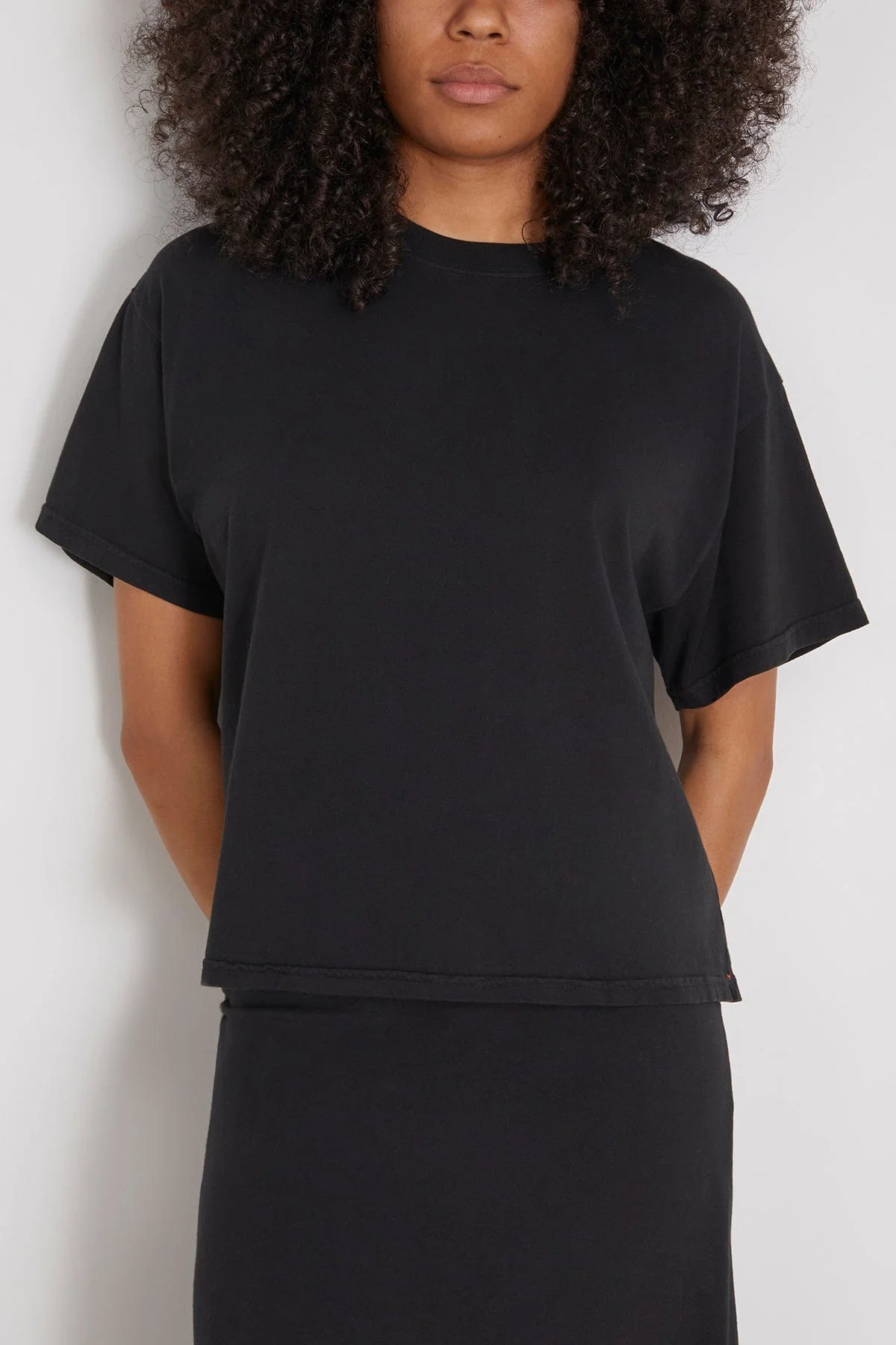 Palmer Tee in Black - Image 3