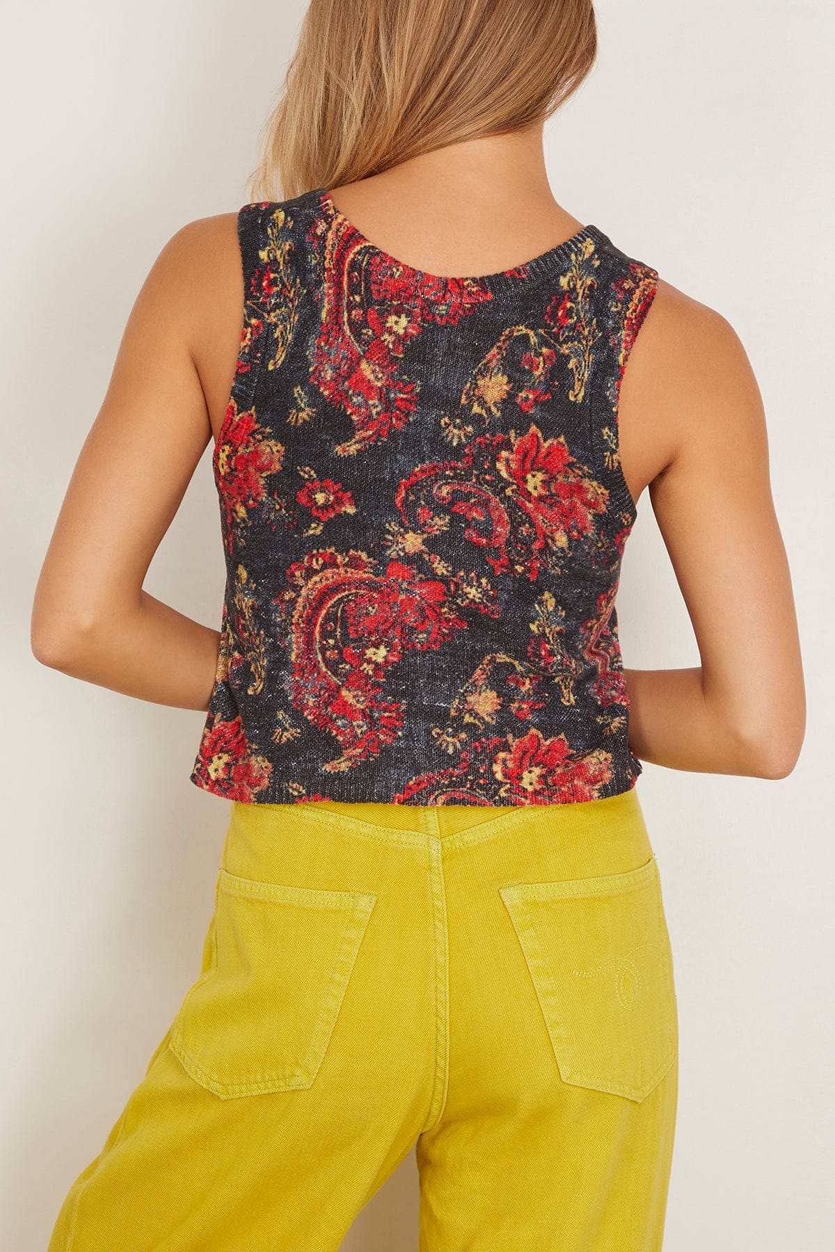 Printed Sweater Tank in Black Red Multicolor - Image 4
